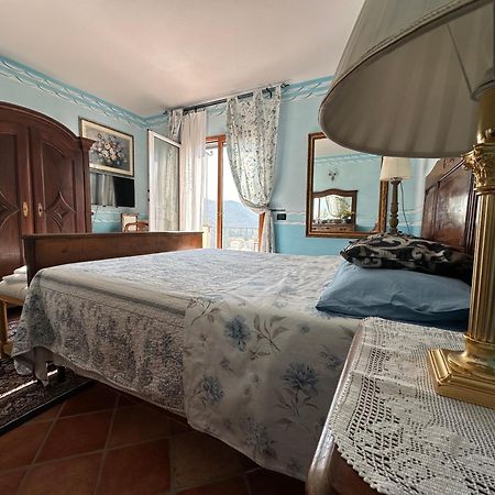 Villa Anna Torria Kültér fotó